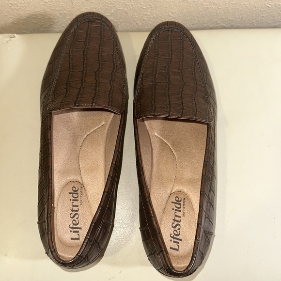 Lifestride Loafers Size 8.5 - Picture 6 of 7